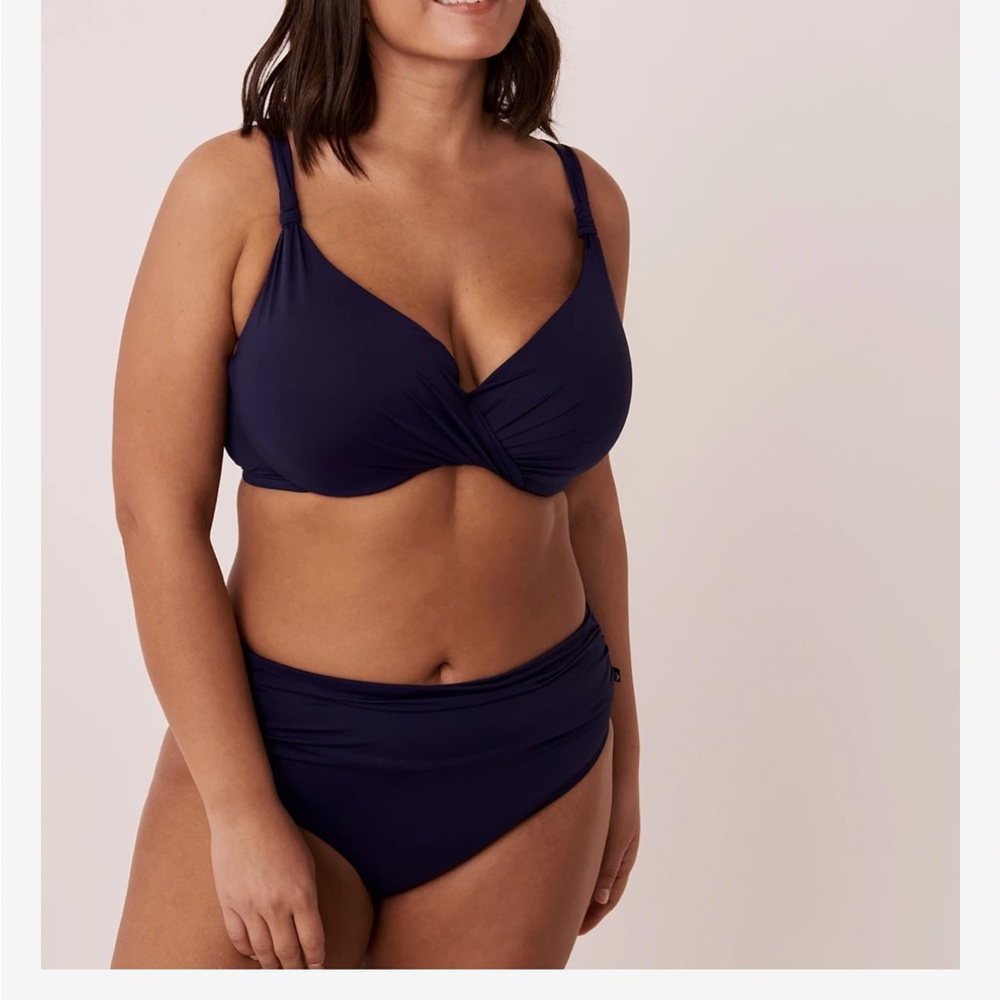La Vie en Rose - DD Cup Twisted & Draped High Waist Bikini Bottom - Navy bikini